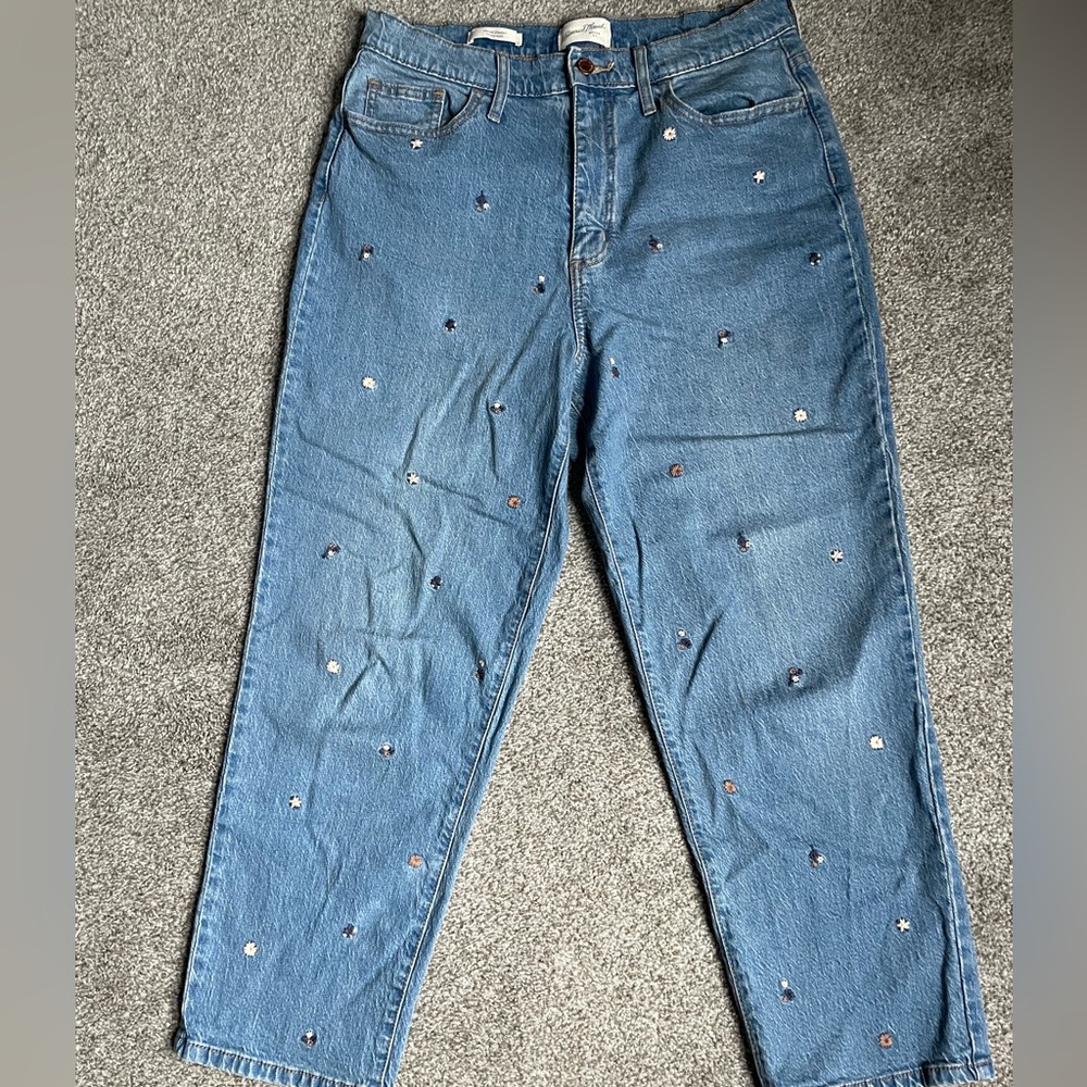 Universal Thread Blue Straight Leg Jeans